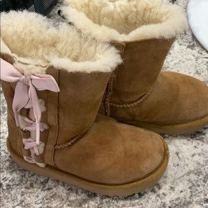 Girls UGG boots ⛄️